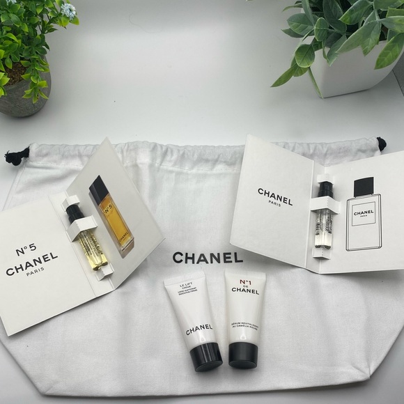 Meet your Posher(s) Ray & Rae - Picture 15 of 16